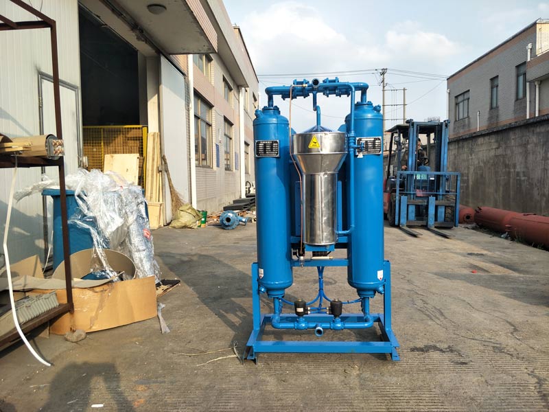 如何選擇吸干機生產廠家?專業技術更關鍵